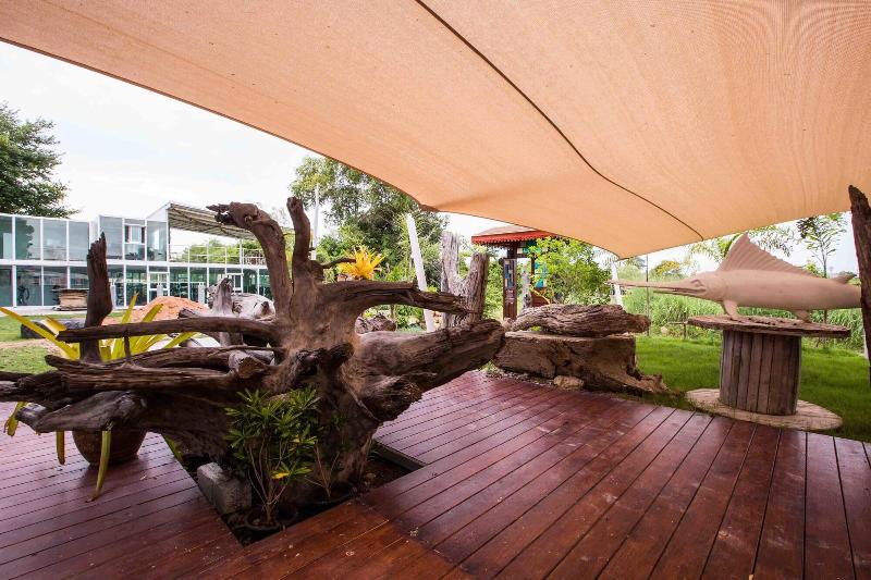 Tree Roots Retreat image