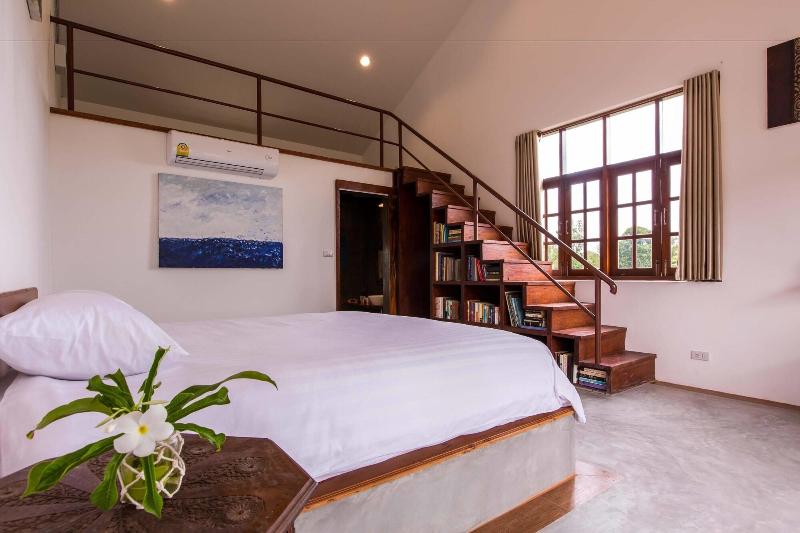 Tree Roots Retreat image