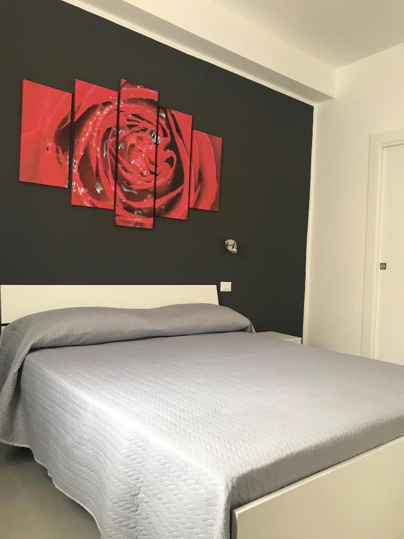Le Tre Rose image