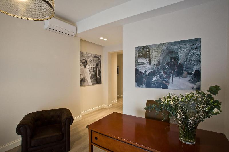Domus Roma image