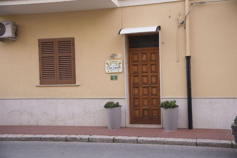 Bed And Breakfast Case Saniela image