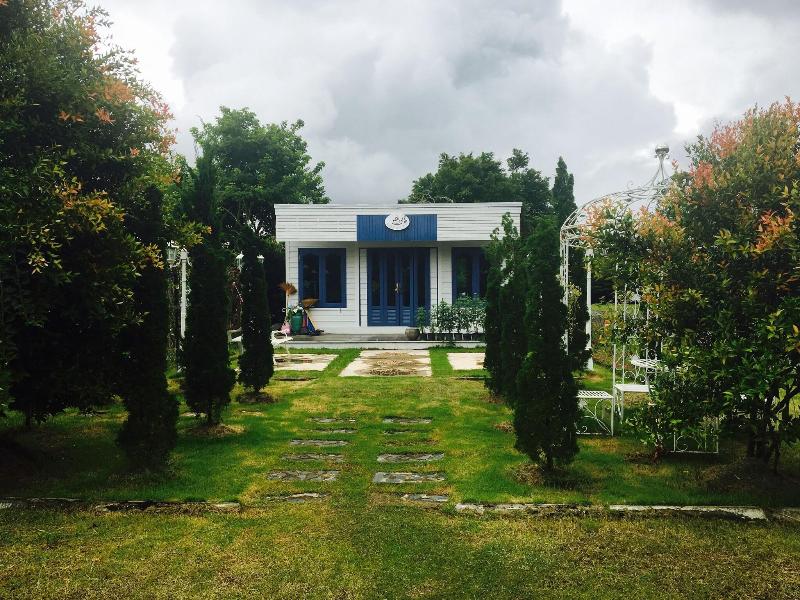 The Creek Villa