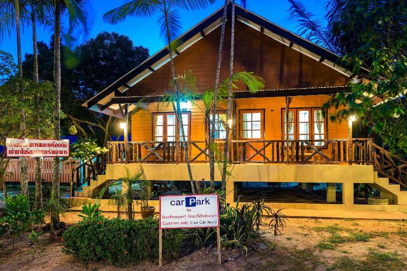 Baanboonpetch Resort image