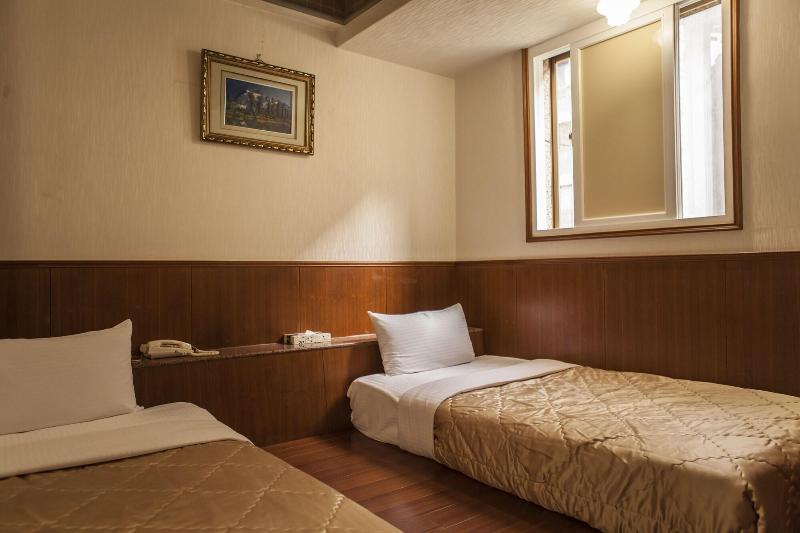Good Hotel image