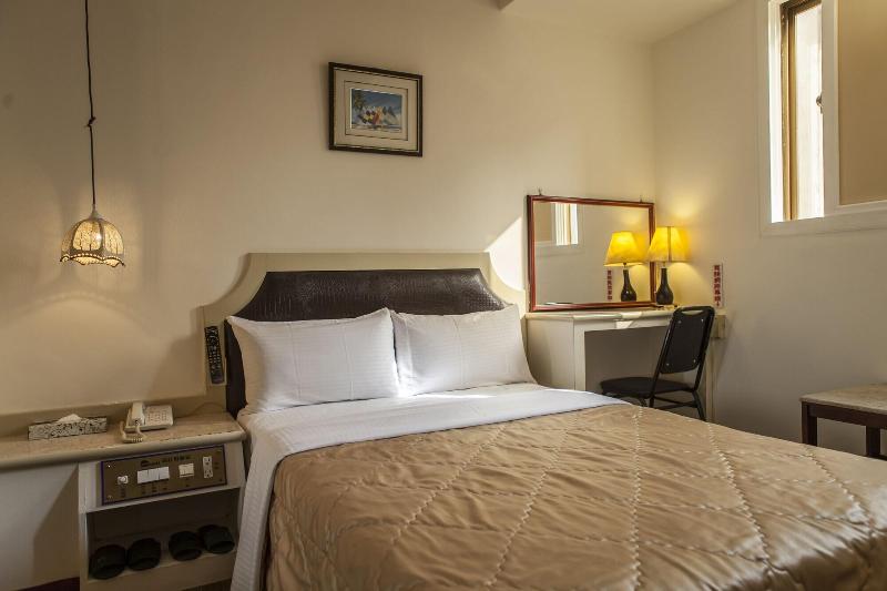 Good Hotel image