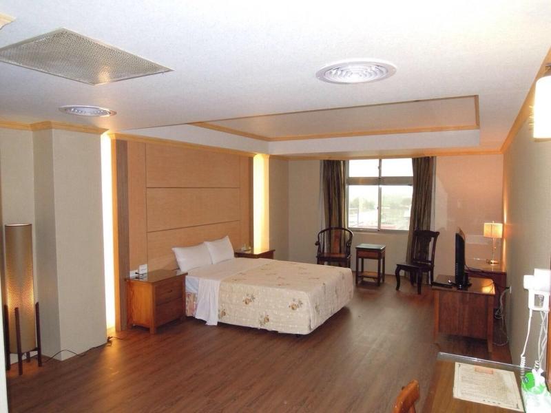 San Ho Business Hotel image