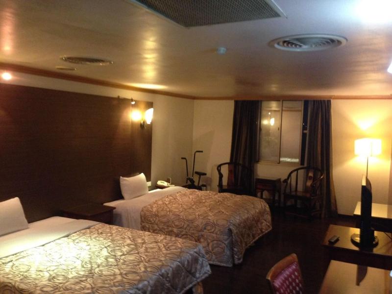 San Ho Business Hotel image