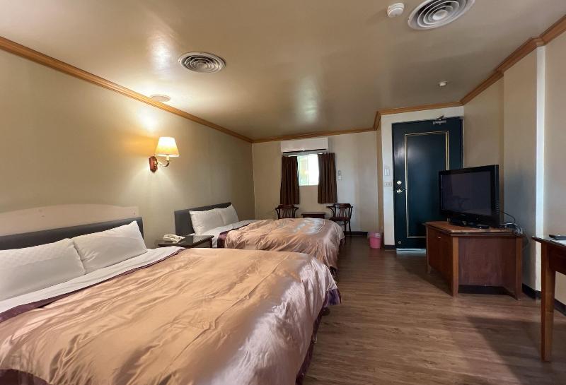 San Ho Business Hotel image