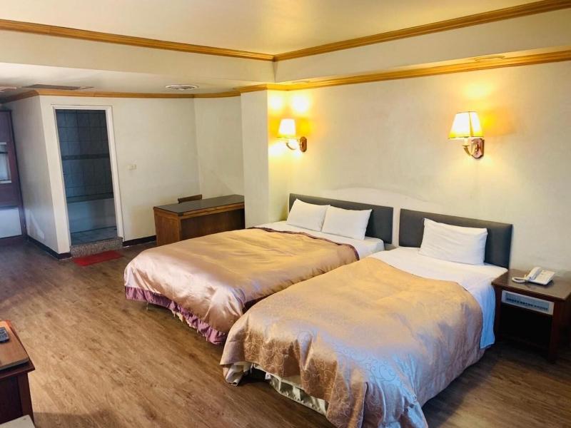 San Ho Business Hotel image