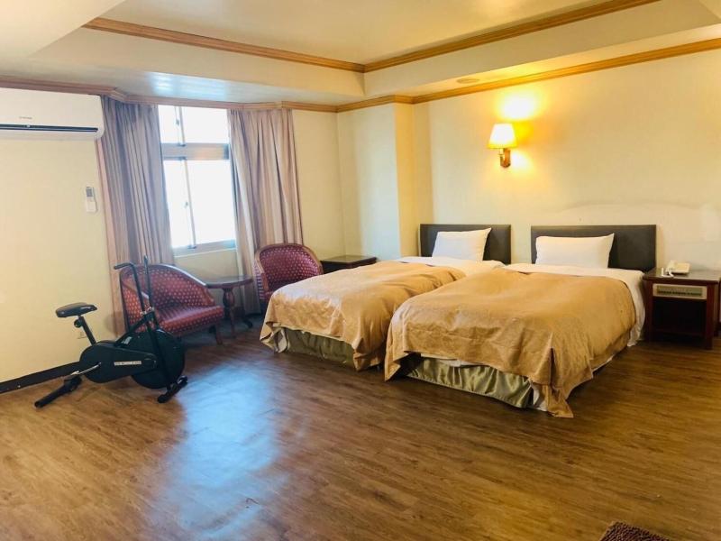 San Ho Business Hotel image