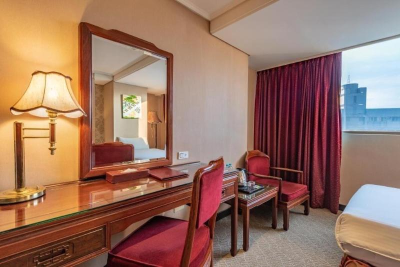 Chuanfu Hotel image