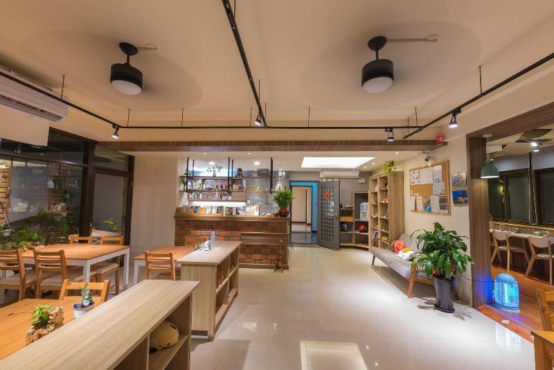 Mayu Hotel image