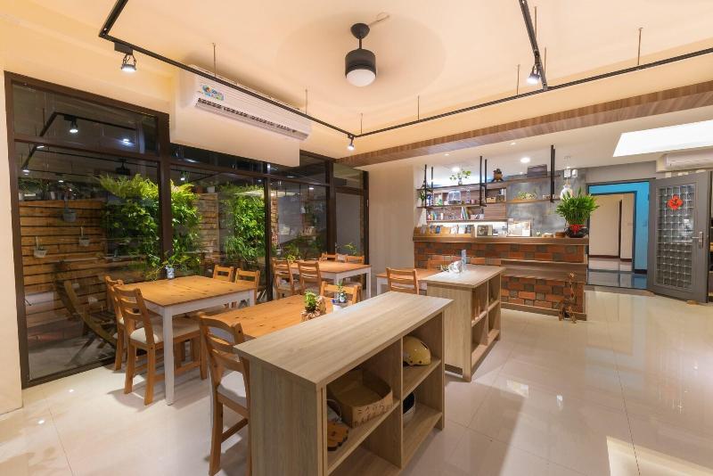 Mayu Hotel image