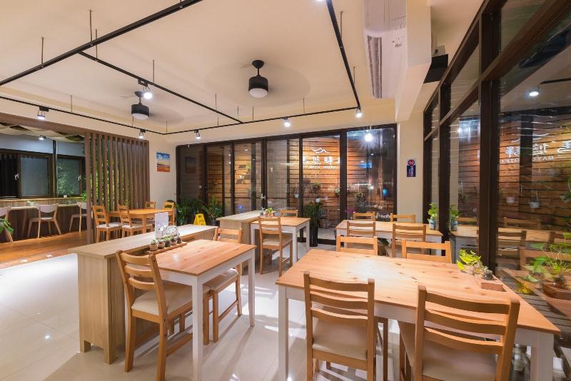 Mayu Hotel image