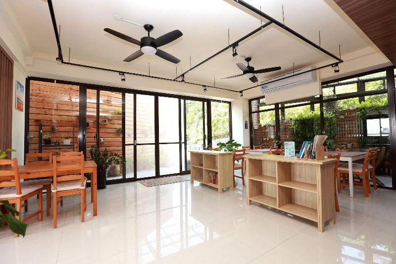 Mayu Hotel image