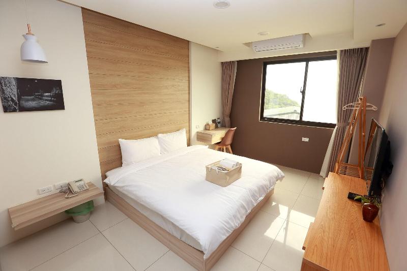 Mayu Hotel image