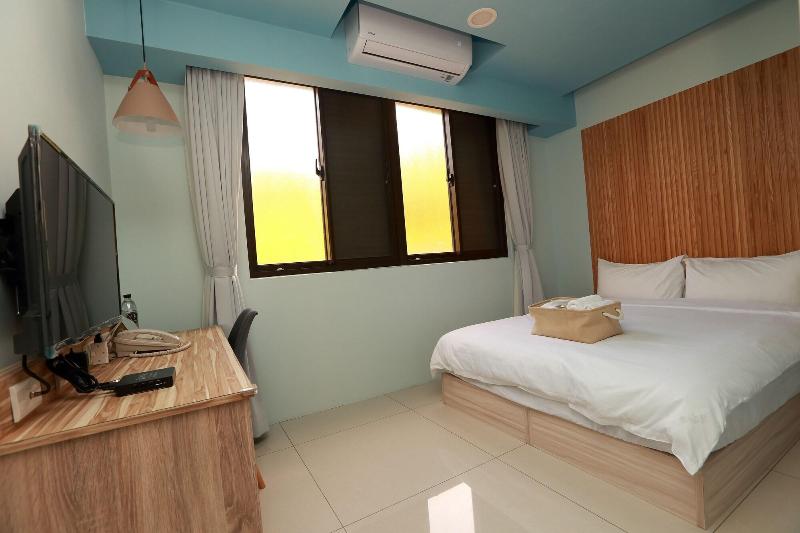 Mayu Hotel image