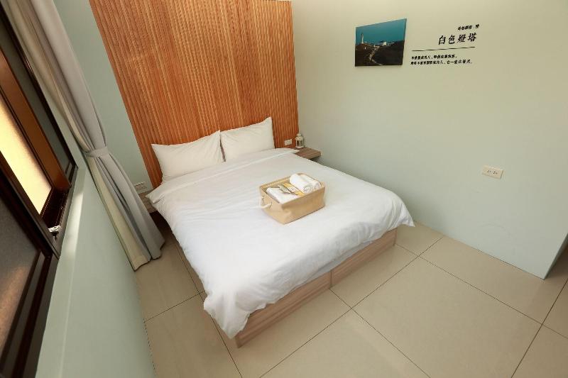 Mayu Hotel image