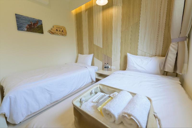 Mayu Hotel image