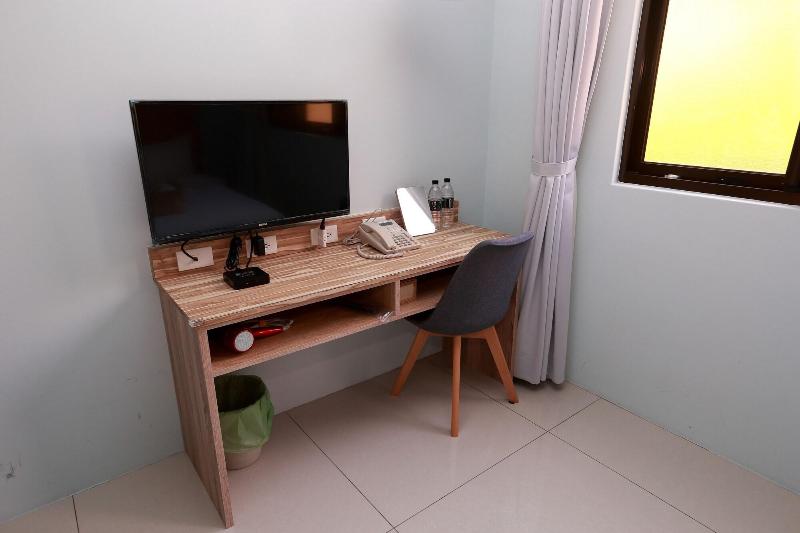 Mayu Hotel image