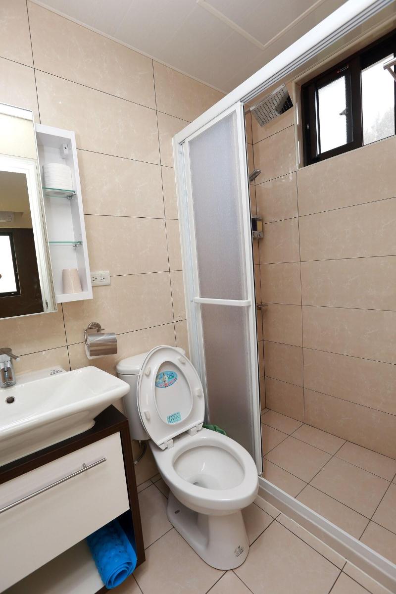 Mayu Hotel image