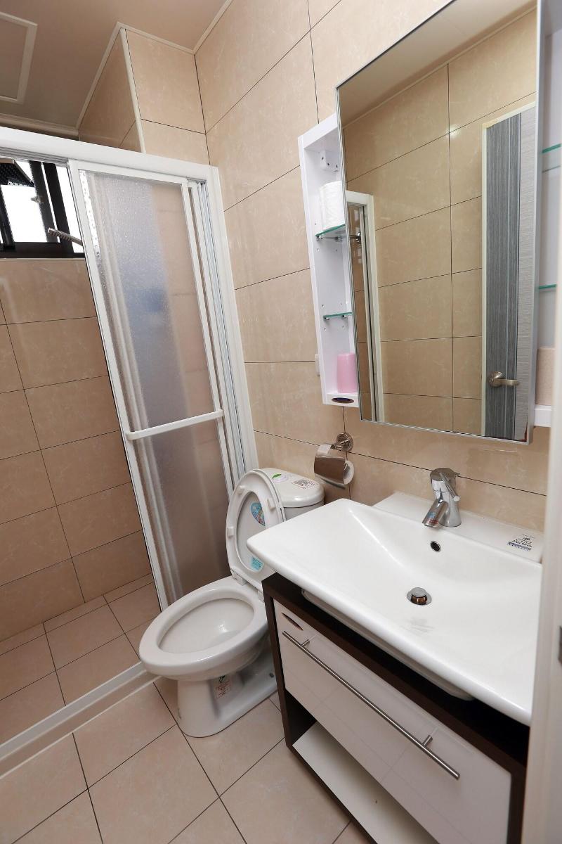 Mayu Hotel image