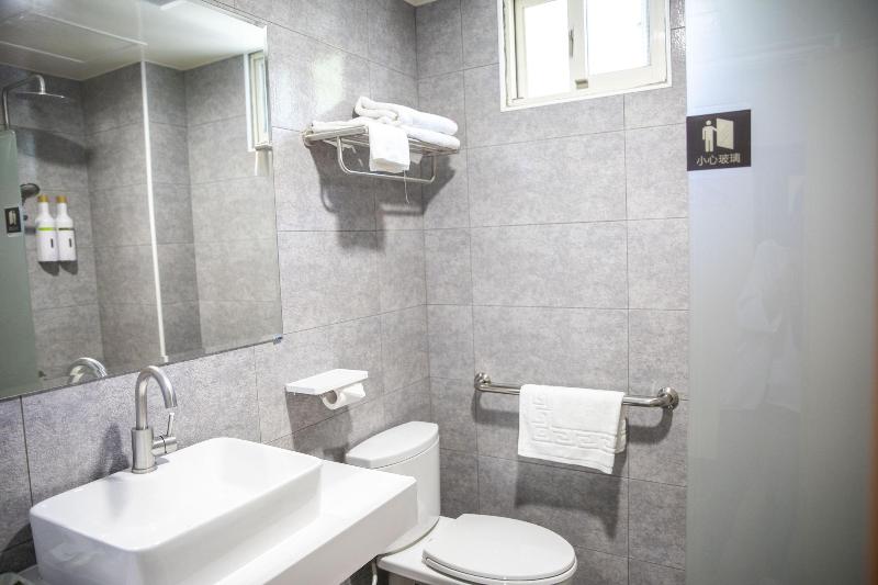 Holiday Hotel image