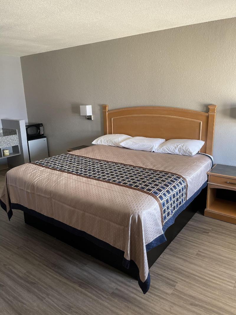 Ridge Motel image