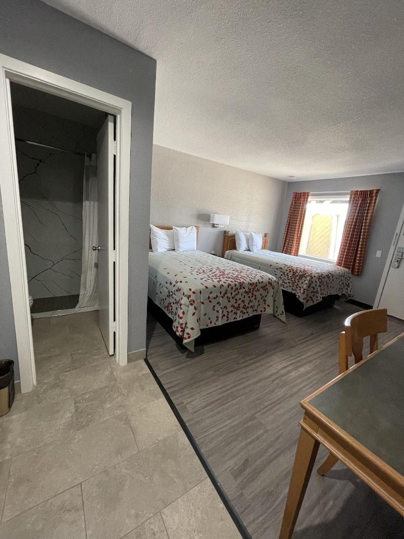 Ridge Motel image