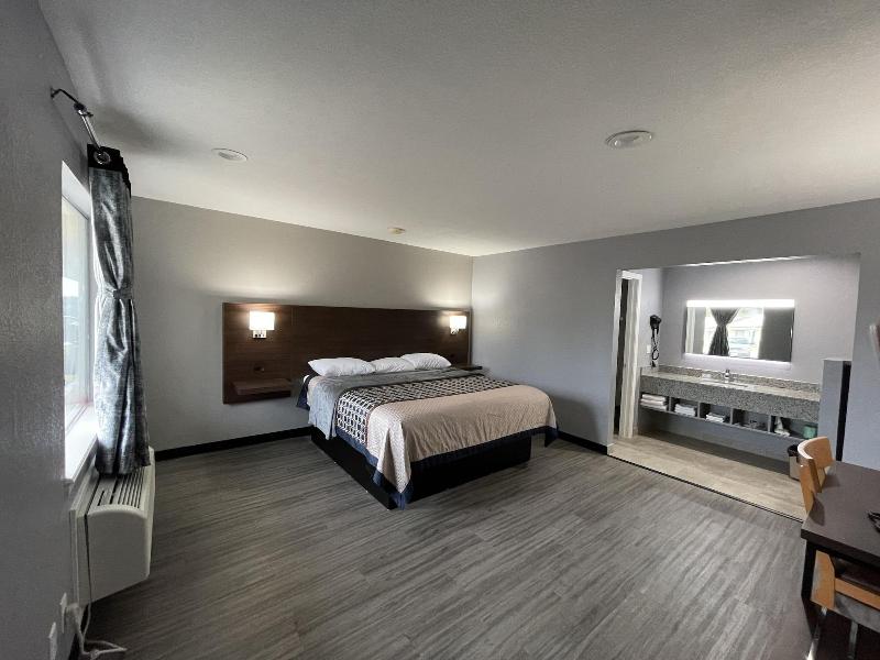 Ridge Motel image