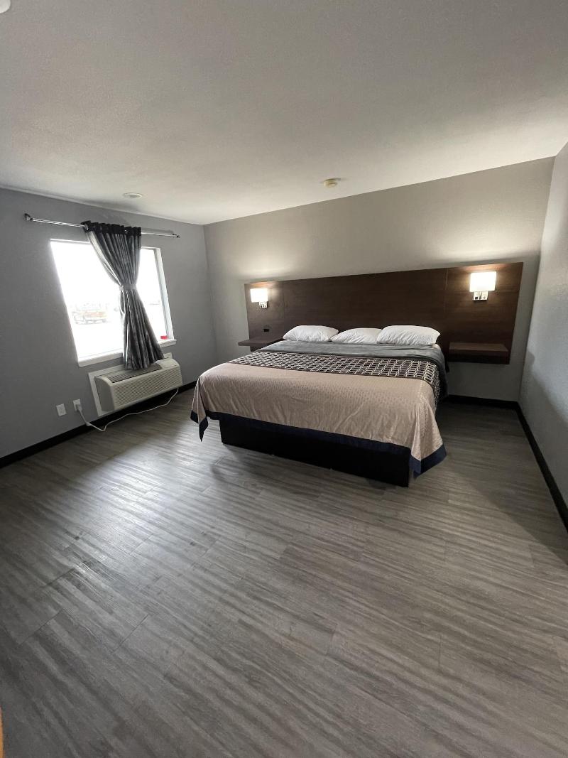Ridge Motel image