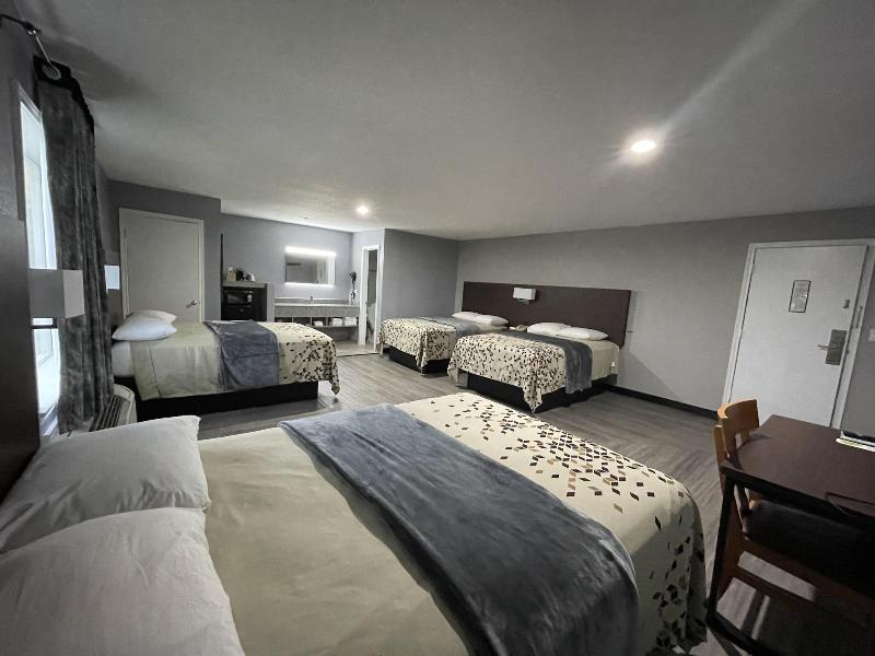 Ridge Motel image