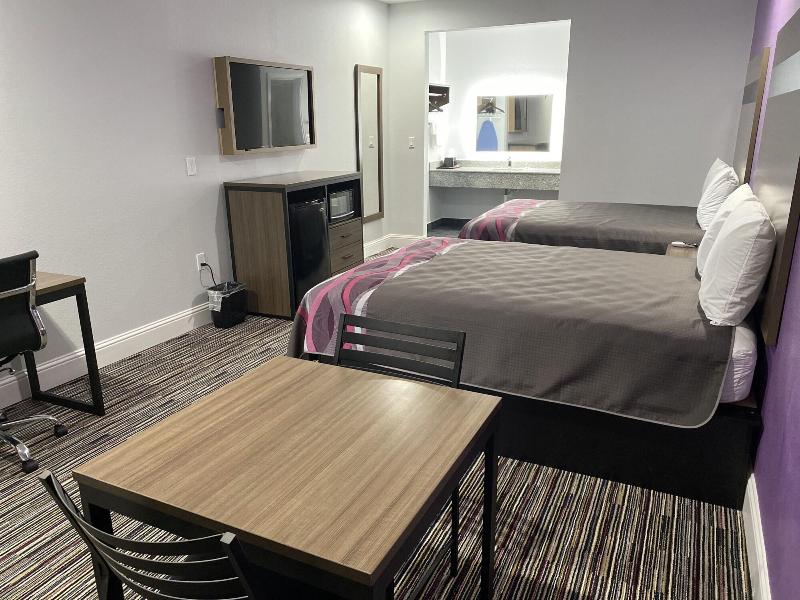Palace Inn Crosby image