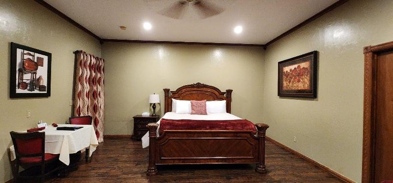 The Whispering Pines Inn Bed & Breakfast image