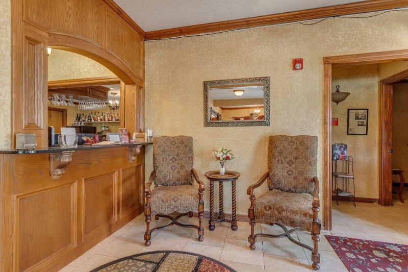 The Whispering Pines Inn Bed & Breakfast image