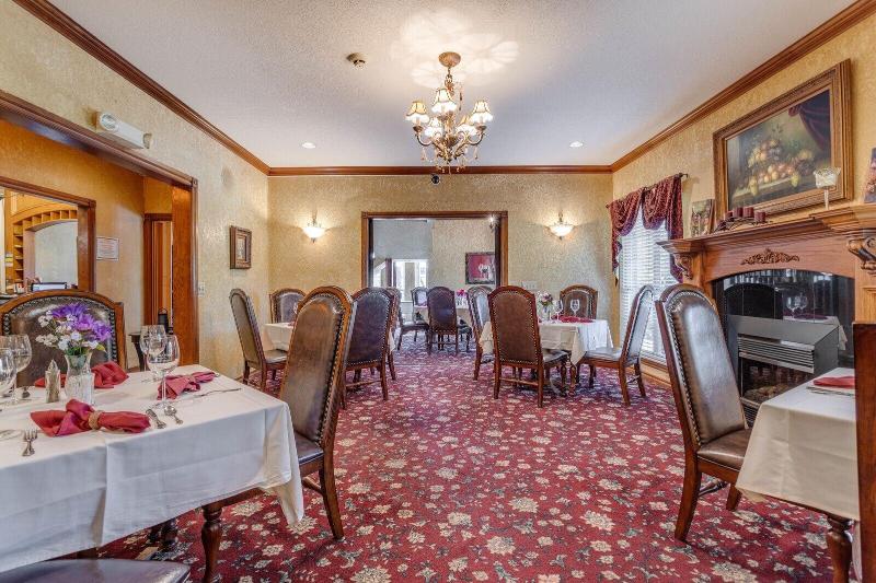 The Whispering Pines Inn Bed & Breakfast image