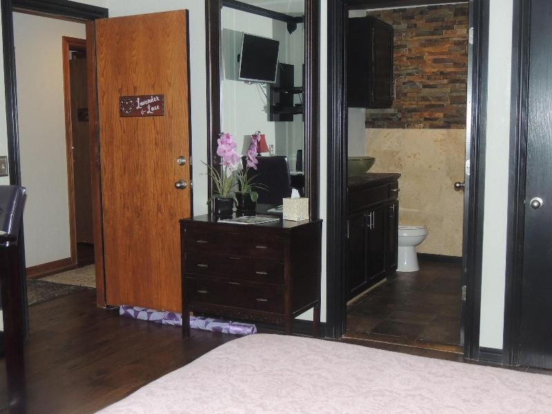 The Whispering Pines Inn Bed & Breakfast image