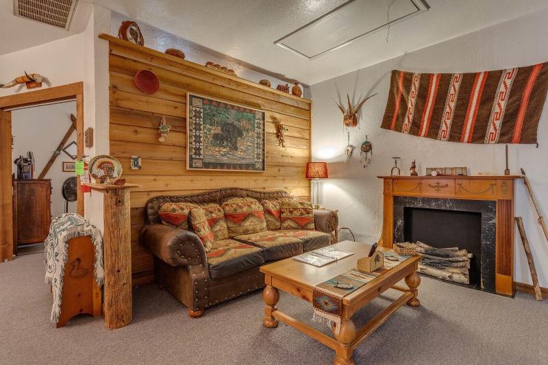 The Whispering Pines Inn Bed & Breakfast image