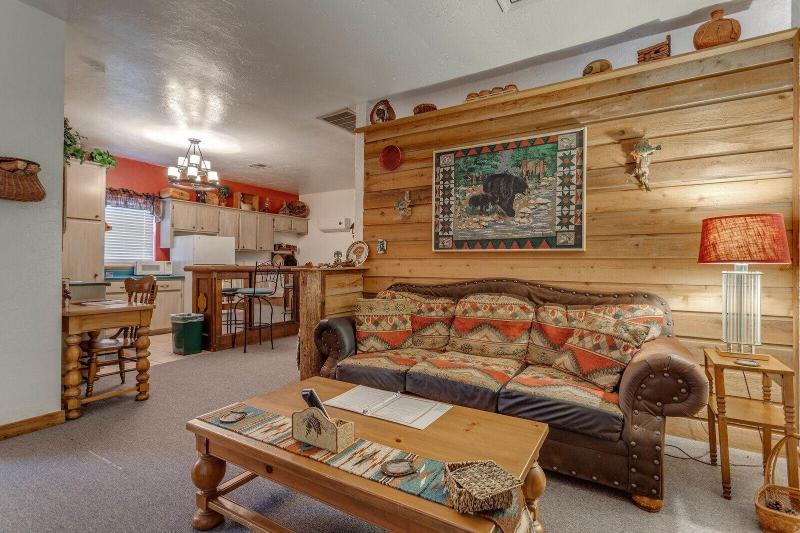 The Whispering Pines Inn Bed & Breakfast image