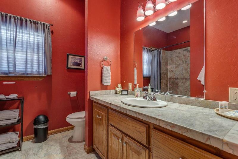 The Whispering Pines Inn Bed & Breakfast image