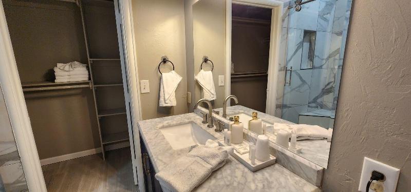 The Whispering Pines Inn Bed & Breakfast image