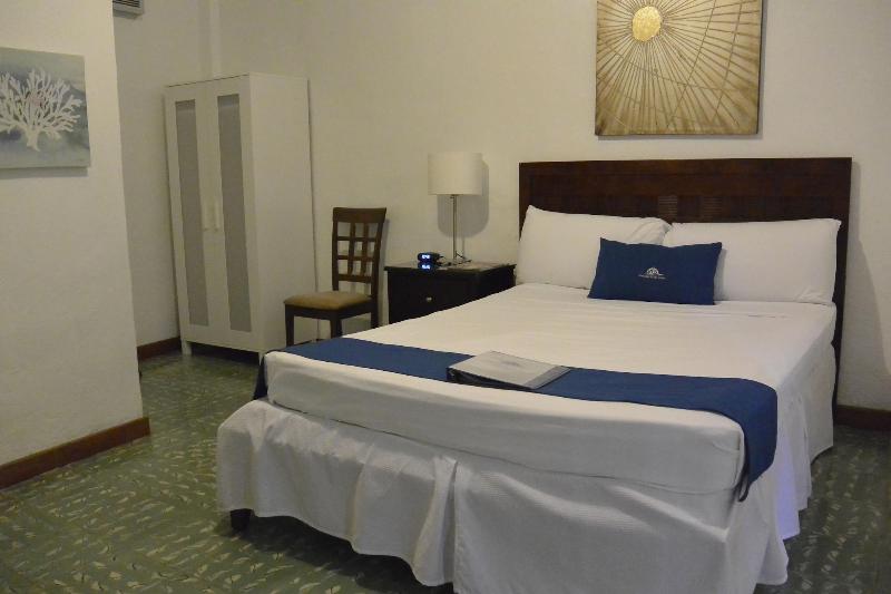 Parguera Plaza Hotel image