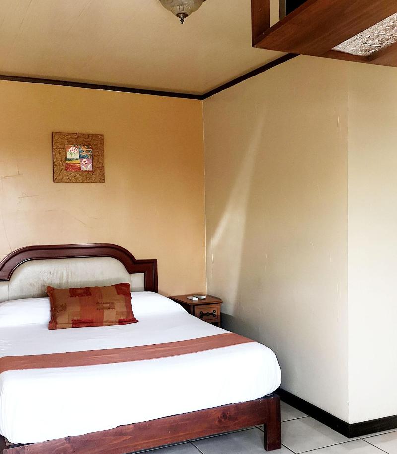 Hotel Del Bosque image