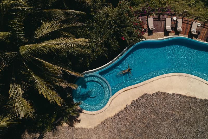 ZOA Hotel image