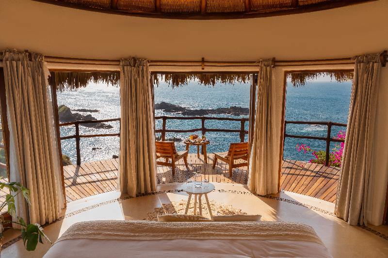 ZOA Hotel image