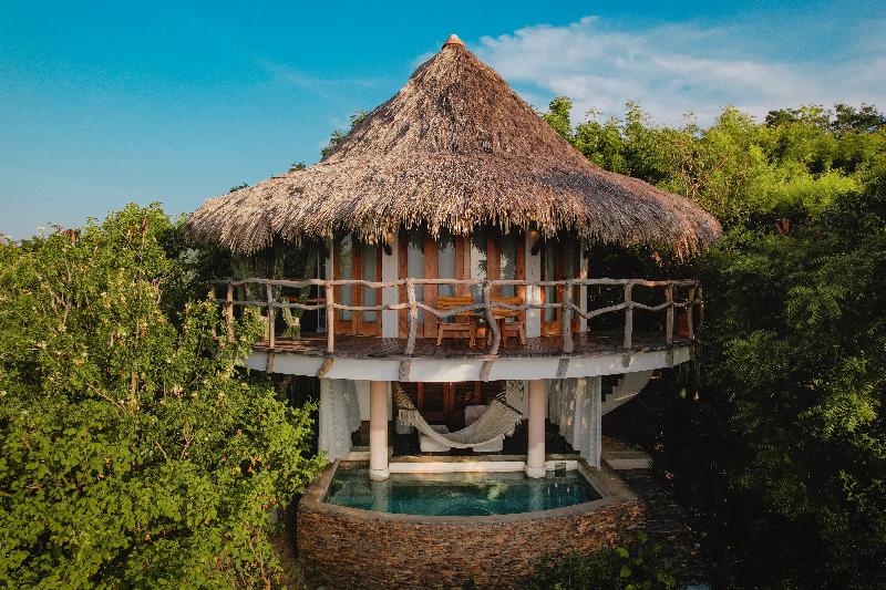 ZOA Hotel image