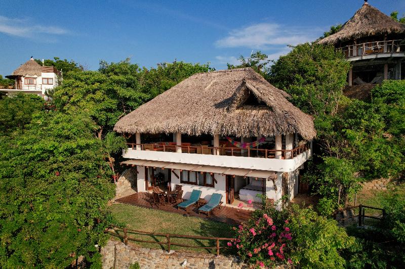 ZOA Hotel image
