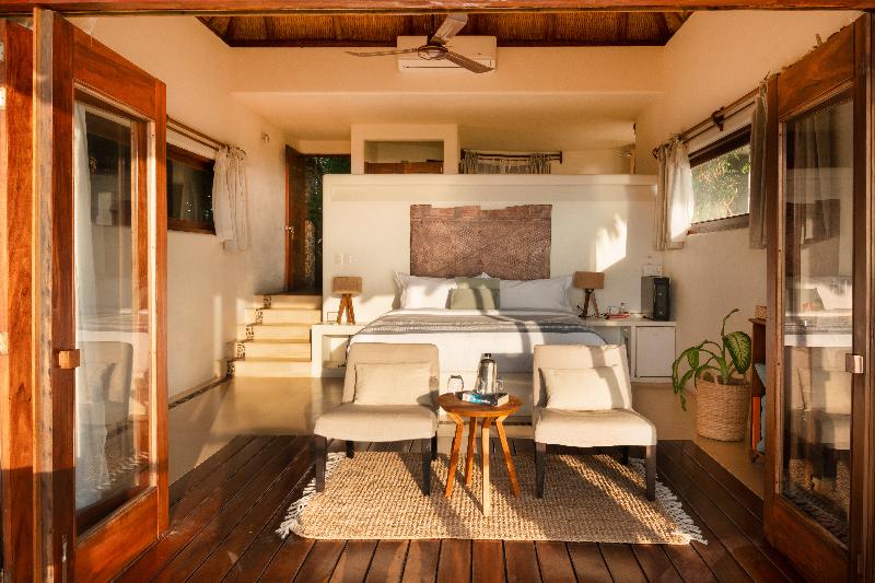 ZOA Hotel image