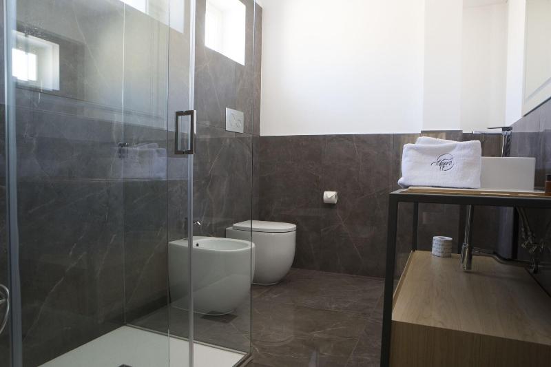 Upper Rooms image