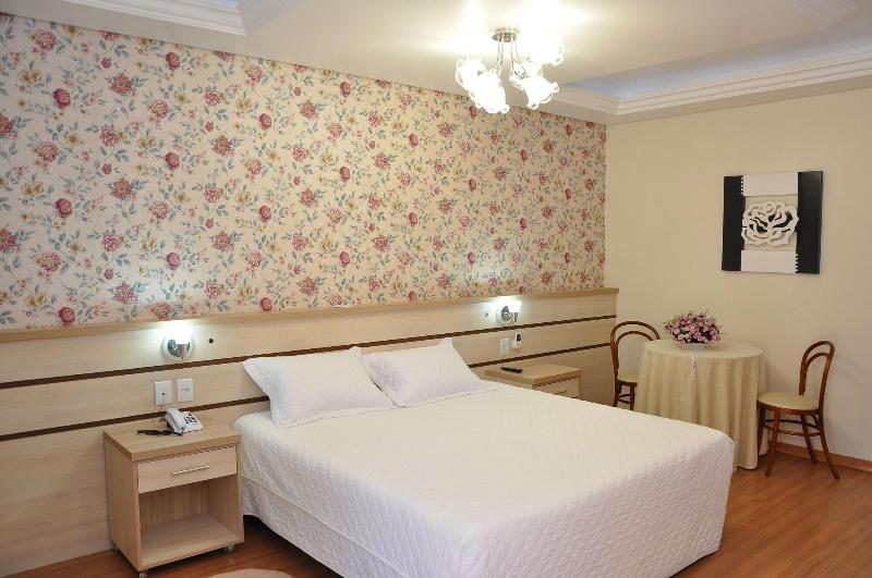 Hotel Premier image